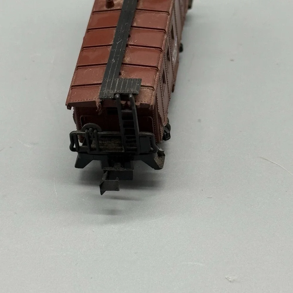 Atlas vintage scale